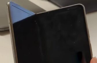 Leaked Pixel Fold video reveals an inside show with chunky bezels