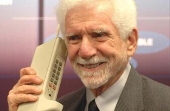 First Cell Telephone Name Was Made 50 Years In the past by Martin Cooper