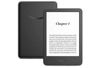 Amazon Kindle (2022) vs Kindle Paperwhite: Which to decide on?