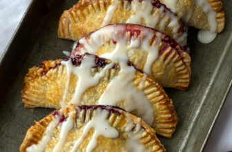 BLACKBERRY HAND PIES – The Southern Woman Cooks