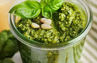 Straightforward Selfmade Pesto – Spend With Pennies