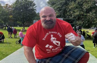 Laurence Shahlaei Units Dinnie Stone Carry World Report of twenty-two Ft, 4 Inches