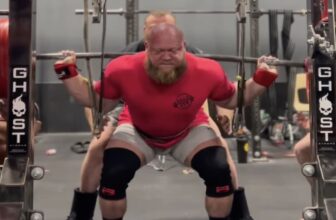 Phillip Herndon Squats 414.5 Kilograms (914 Kilos), Unofficially Extra Than World File