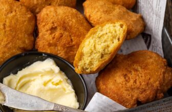 Sizzling Water Cornbread | Cookies and Cups