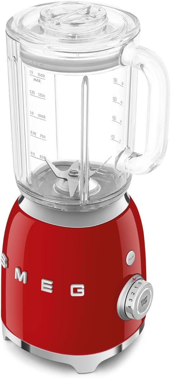 SMEG BLF03 Retro Style Blender – 600W Countertop Blender with 48 oz BPA-Free Jug, 3 Speeds + Pulse, Ice Crush & Smoothie Functions – 50s-Inspired Design-Red - Image 4
