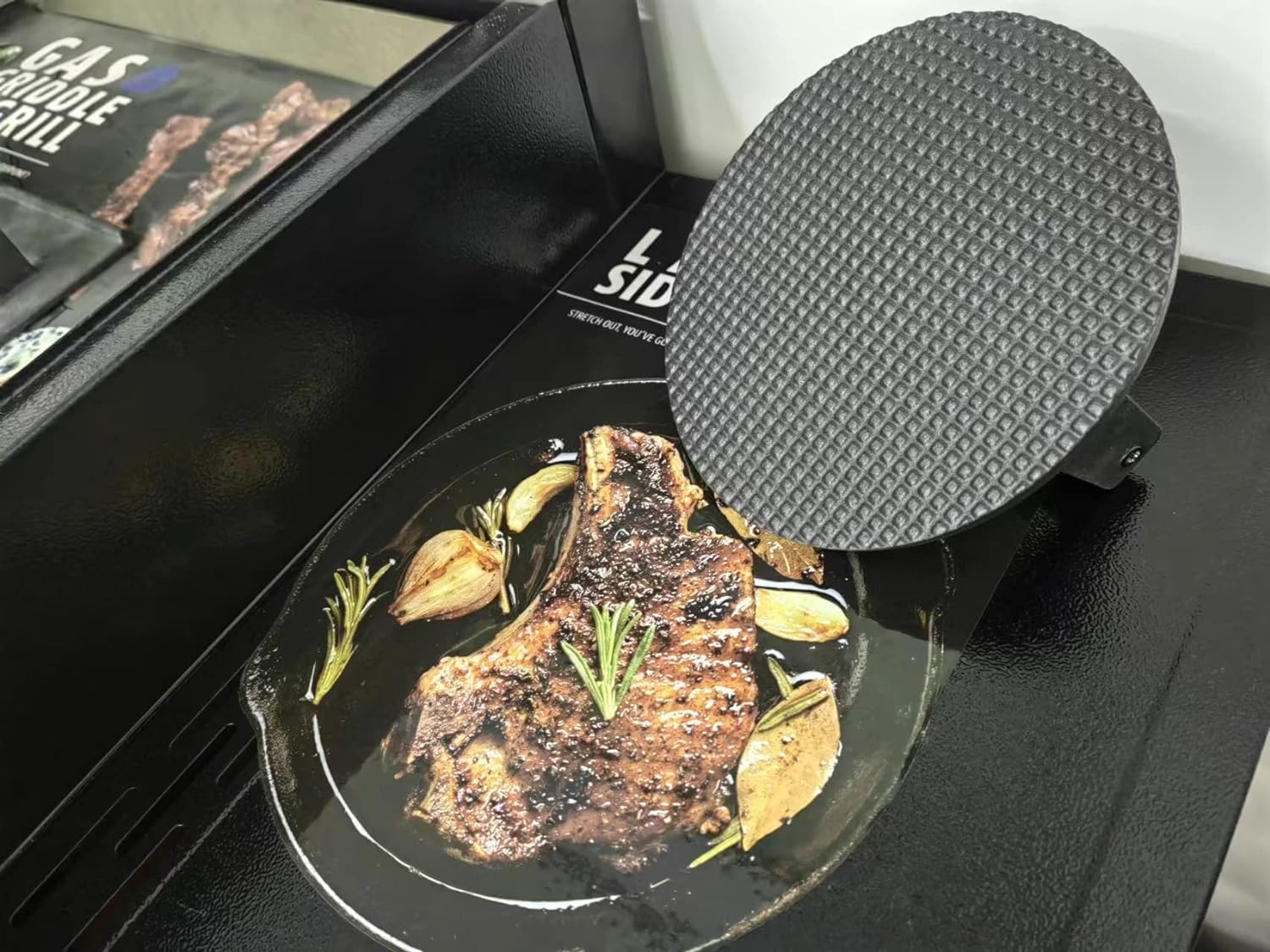 Firsgrill Burger Press 7.08" Round,Heavy-Duty Cast Iron Smash Burger Press Meat Steak With Wood Handle for Blackstone Camp chef Pitboss Weber Griddle Grills(Round) - Image 4