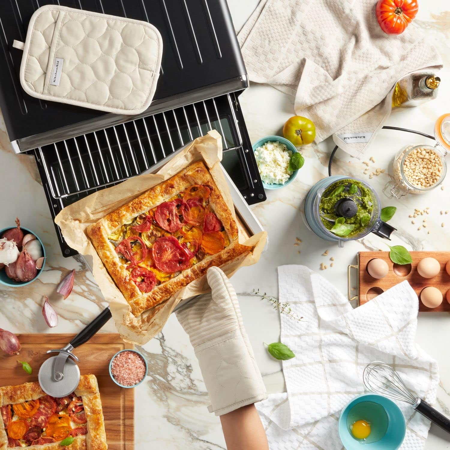 KITCHENAID Quilted Cotton Terry Cloth Oven Mitt, Pot Holder, Kitchen Towel 4-Pack Set, Heat Resistant, Silicone Grip, 16"x26", 7"x13" & 7"x10", Milkshake - Image 10